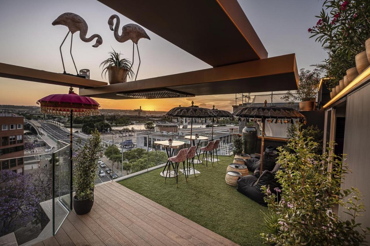On Suites Sevilla Apartments Designed For Adults Ngoại thất bức ảnh